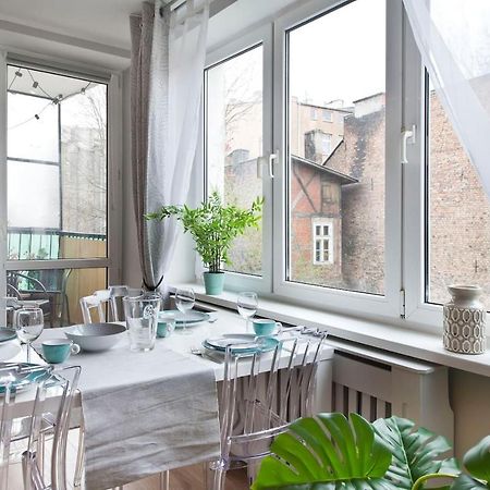 Stay Hip In Vibrant Centrally Located Apartment In Old Town Gdańsk Extérieur photo