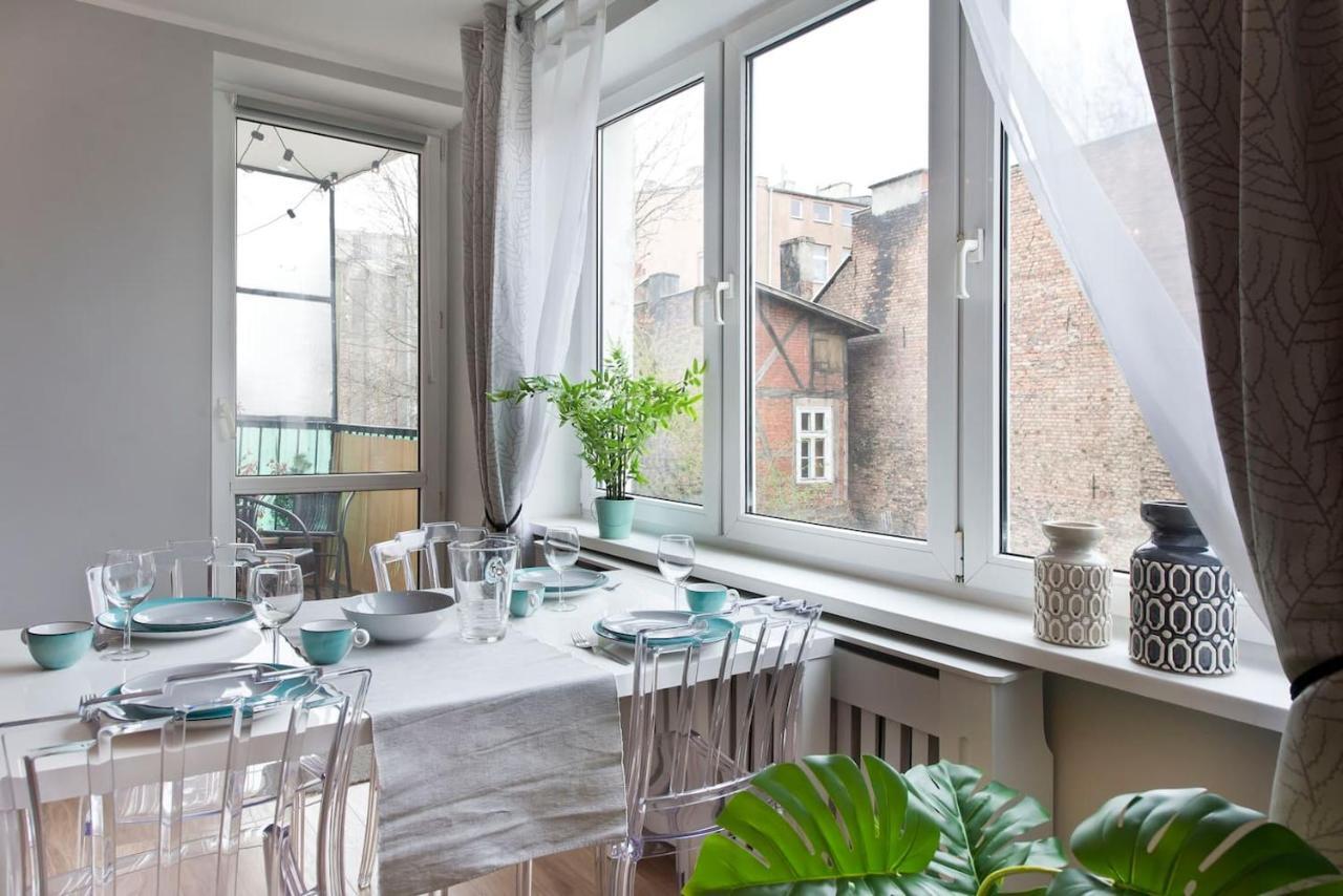 Stay Hip In Vibrant Centrally Located Apartment In Old Town Gdańsk Extérieur photo