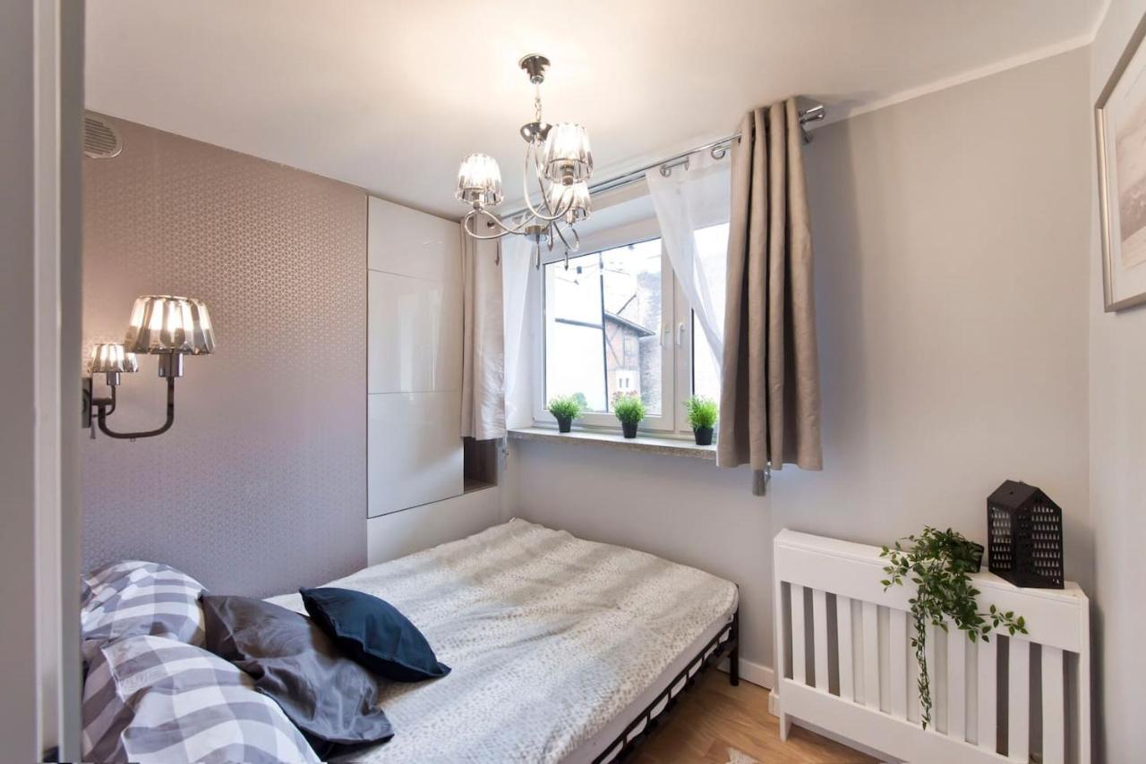 Stay Hip In Vibrant Centrally Located Apartment In Old Town Gdańsk Extérieur photo