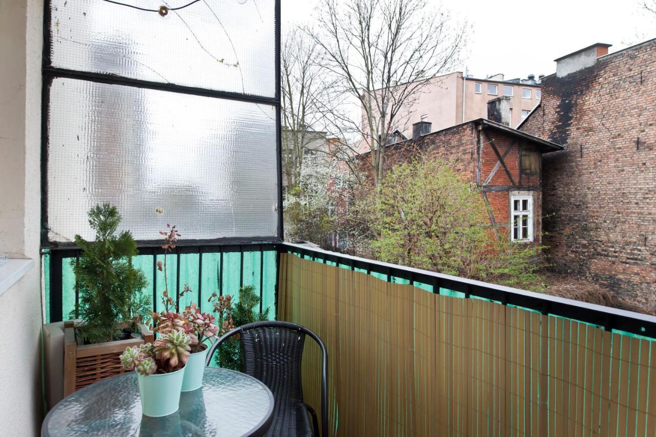 Stay Hip In Vibrant Centrally Located Apartment In Old Town Gdańsk Extérieur photo