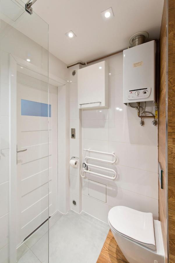 Stay Hip In Vibrant Centrally Located Apartment In Old Town Gdańsk Extérieur photo